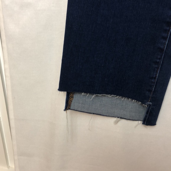 Frame Le High Straight 30 super soft NWT! - Picture 4 of 8